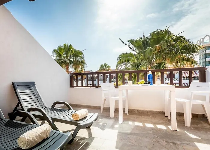 4008 Great Location In Americas, Sea Front! Apartment *