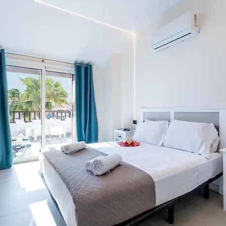 Apartment 4008 Great Location In Las Americas, Sea Front!