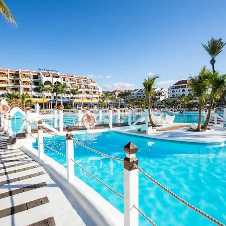 Apartment 4008 Great Location In Las Americas, Sea Front! *